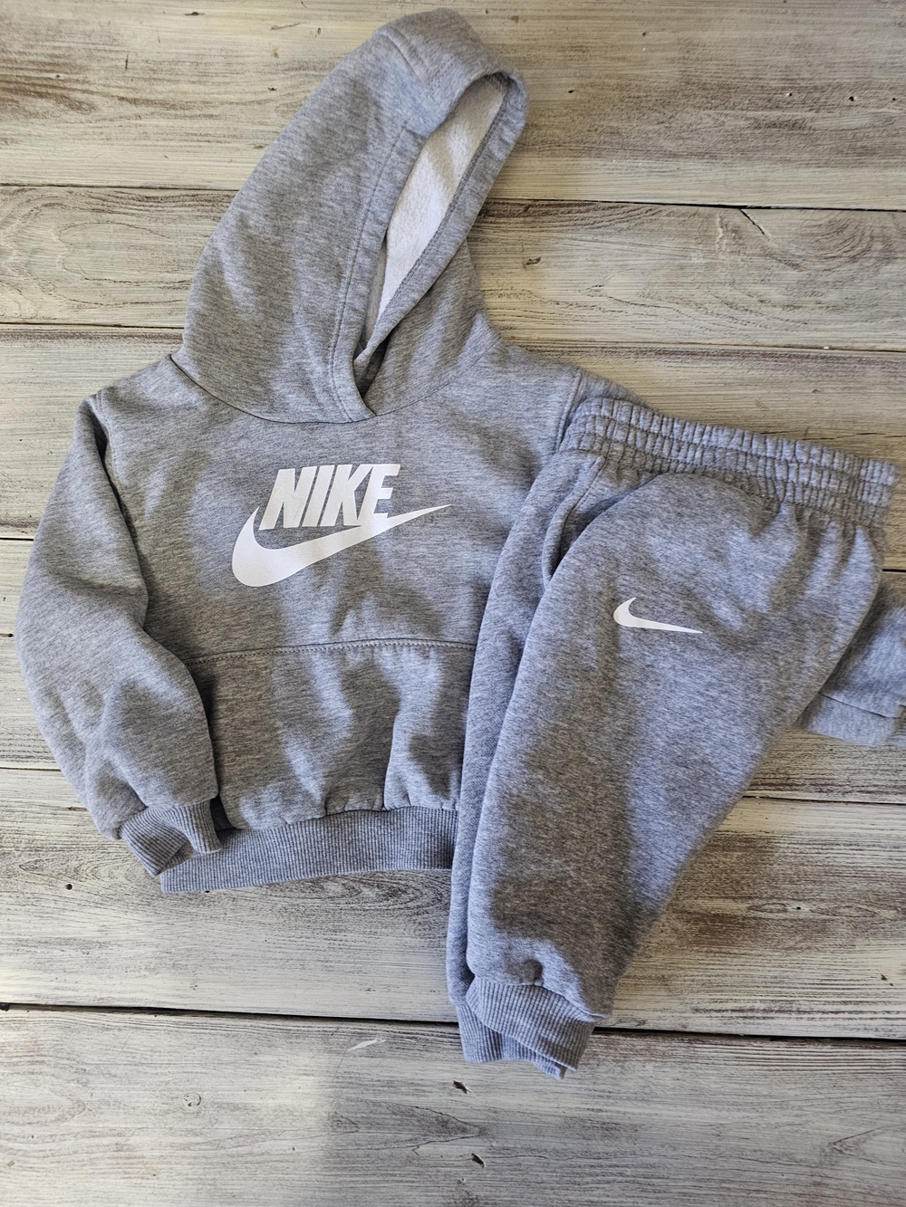 Nike Kids Gray Sweatpant Joggers with White Swoosh